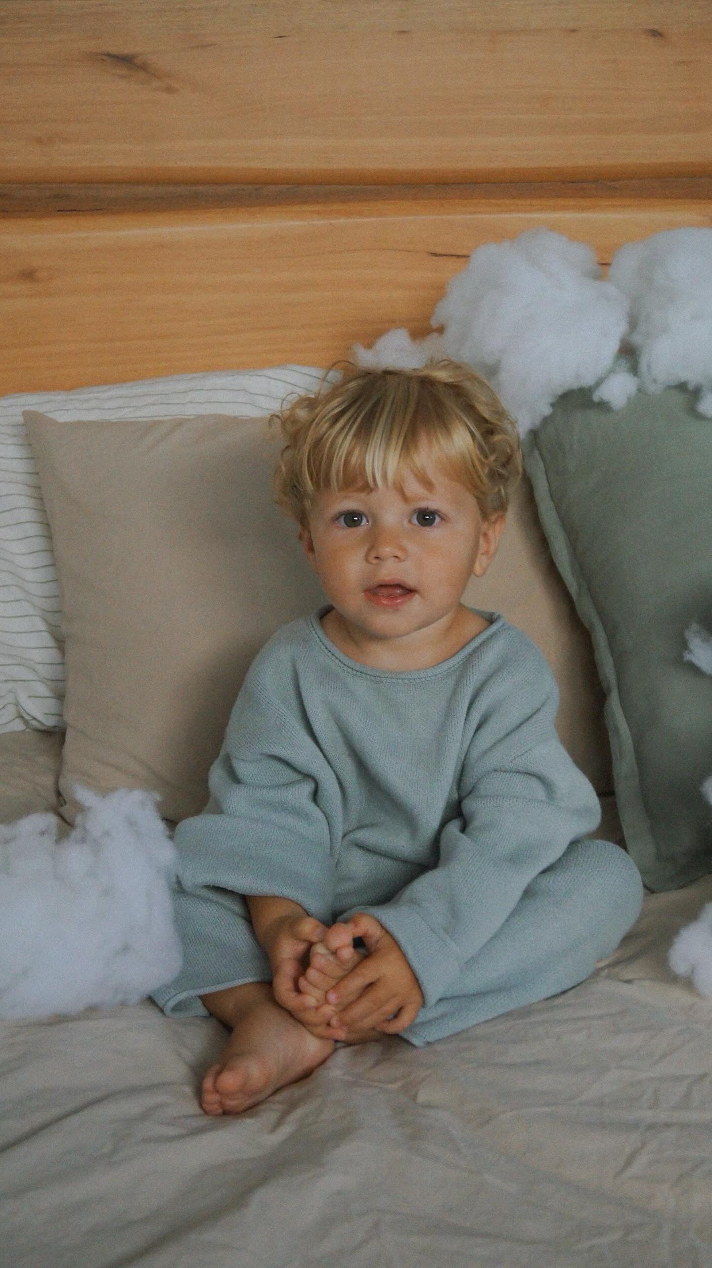 Sky blue knitted set