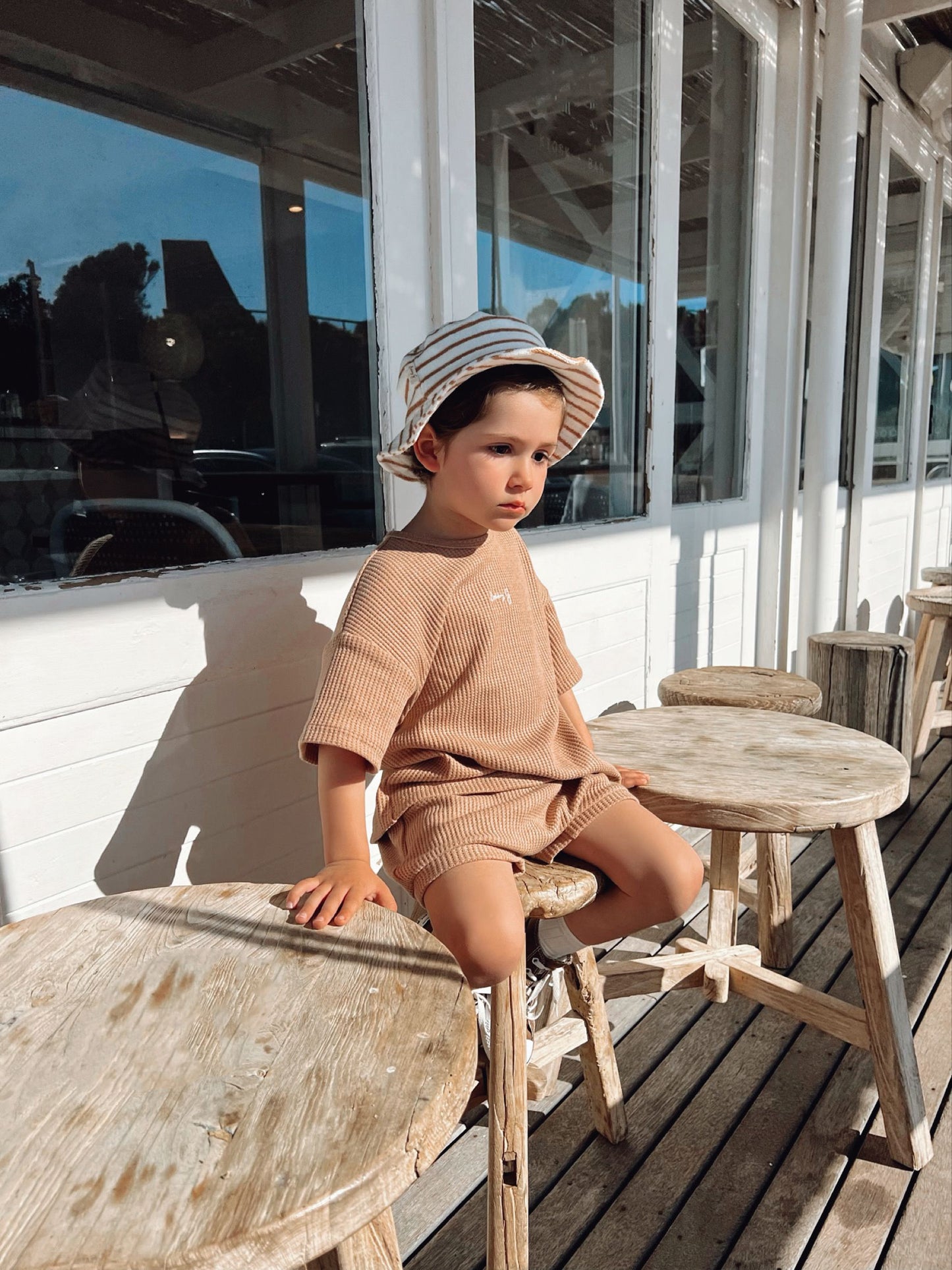 BUCKET HAT - CARAMEL STRIPES