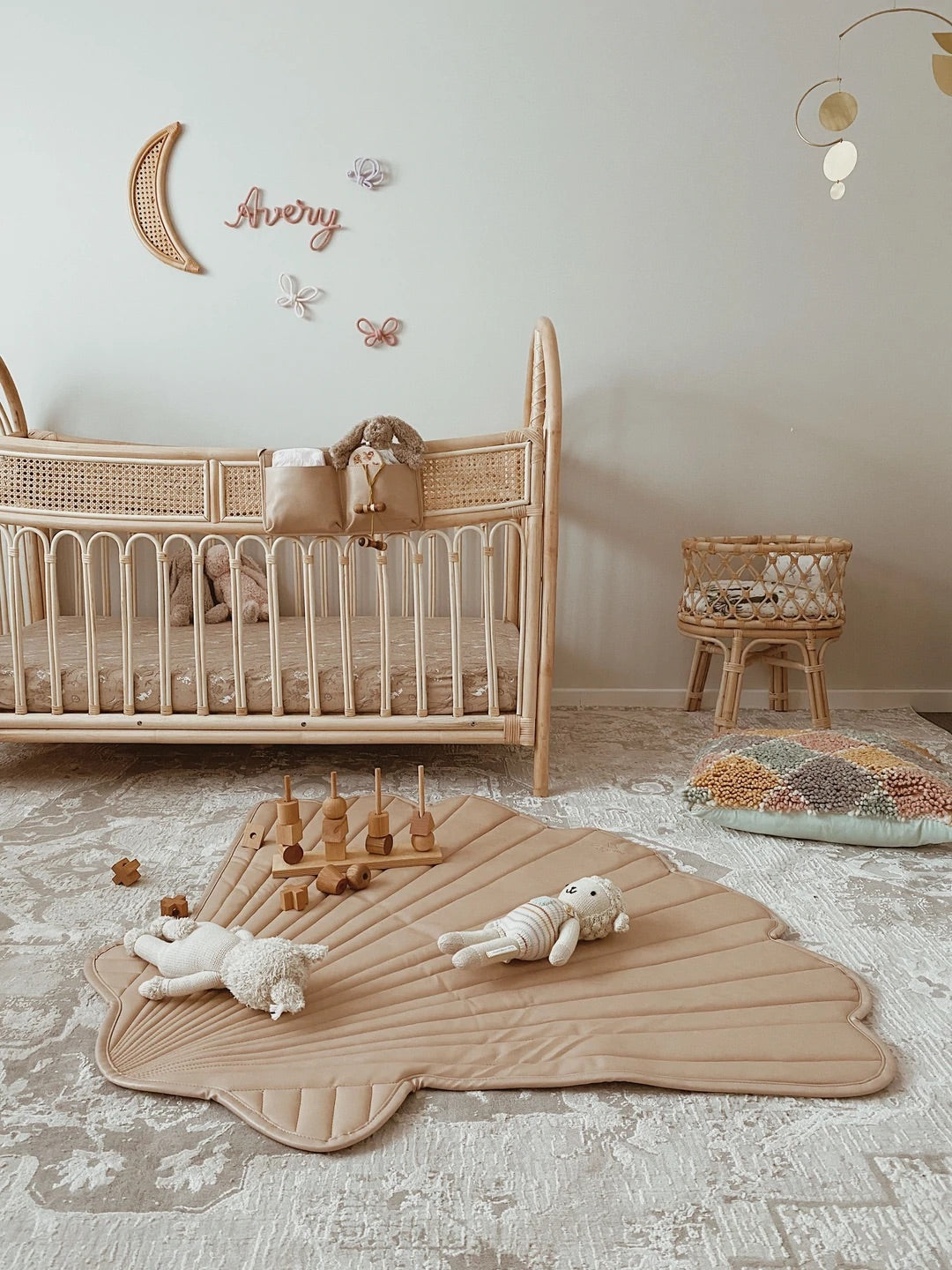 Vegan Leather Quilted Playmat Clam Shell - Nude