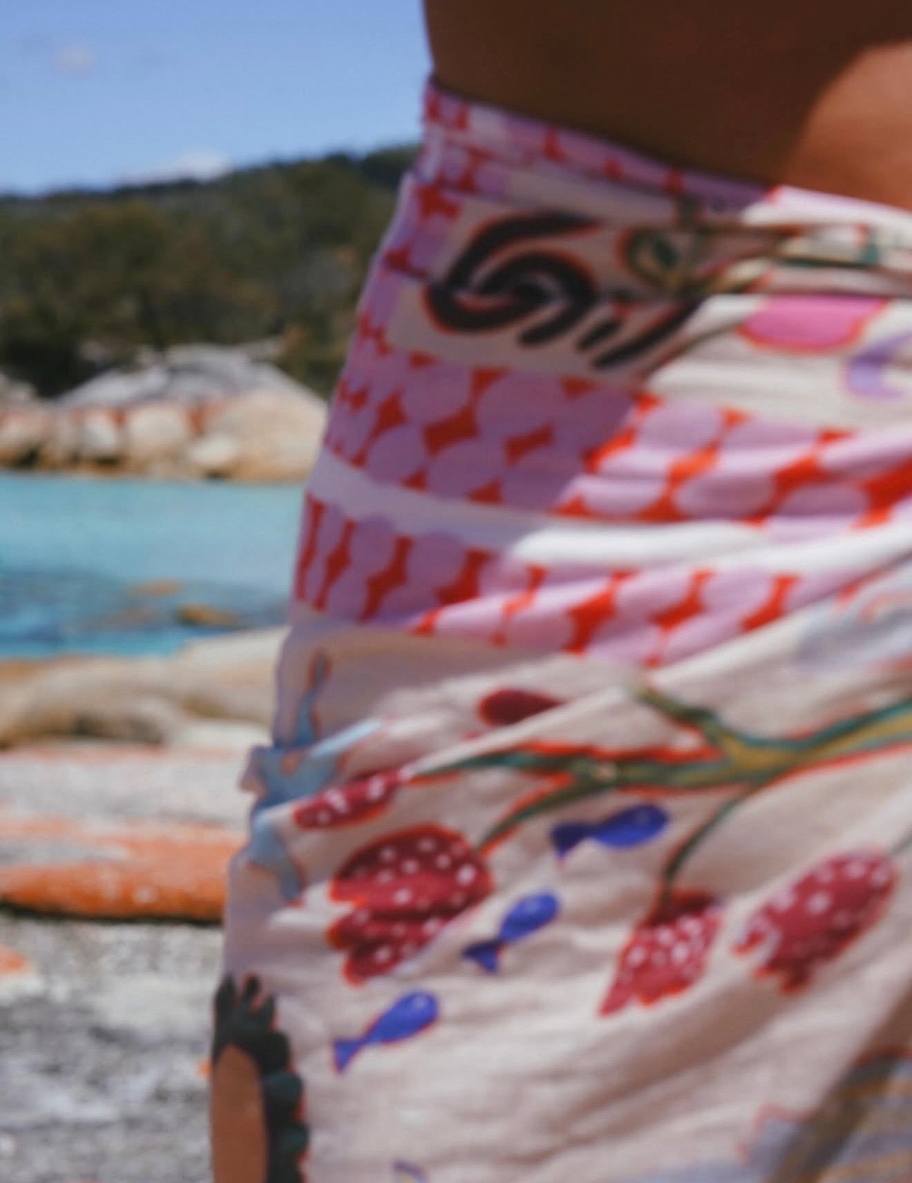 Wonderland Wrap