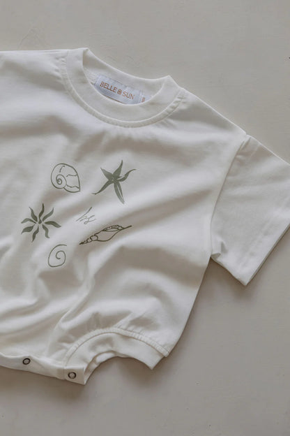 Sea treasures romper natural