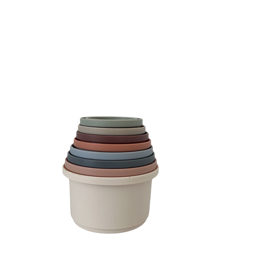 Set of 8 stacking cups