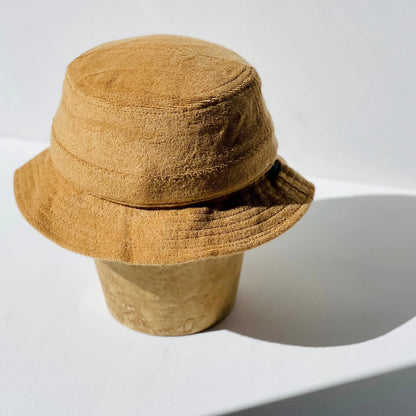 terry bucket hat - golden tan