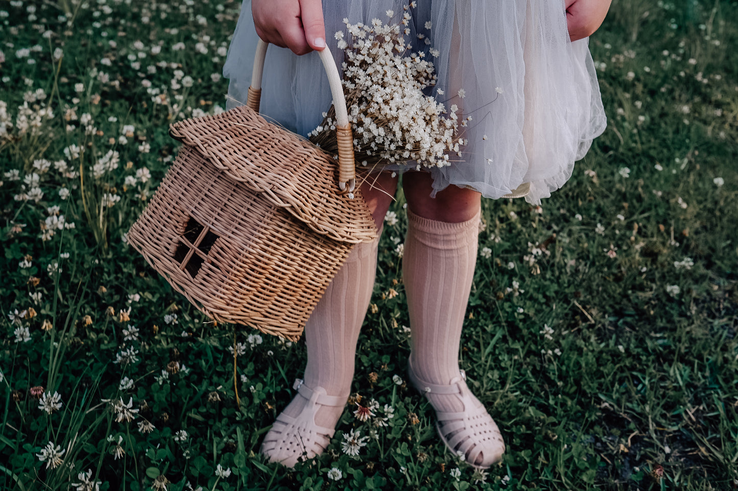 Rattan Hutch small basket