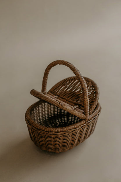 Mini picnic basket